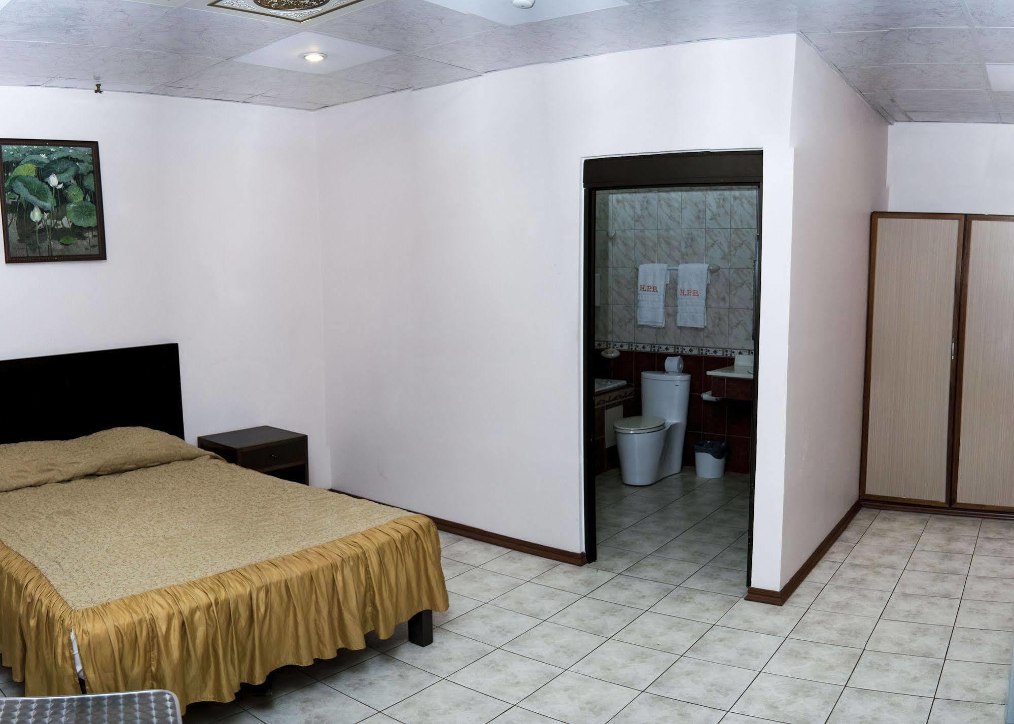 Hotel Puntarenas Beach ภายนอก รูปภาพ
